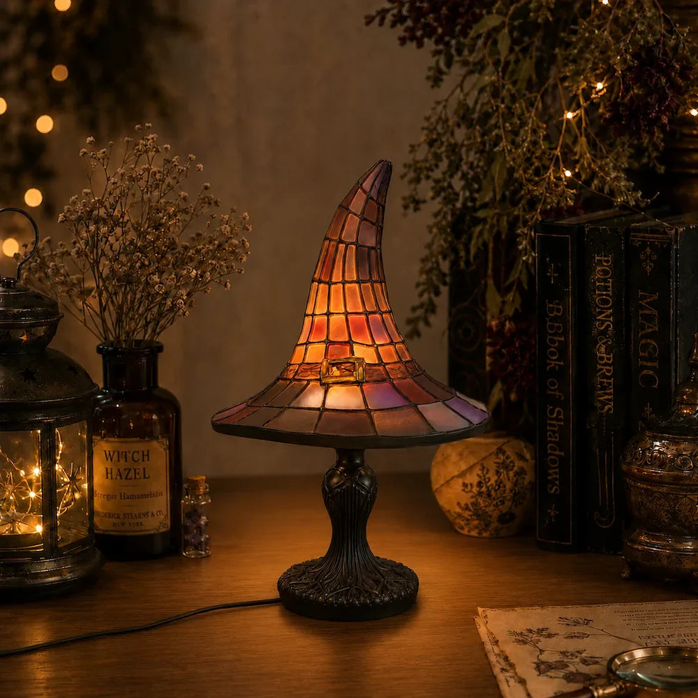 SpellShade™ | Betoverende heksenhoedlamp met juweelgloed