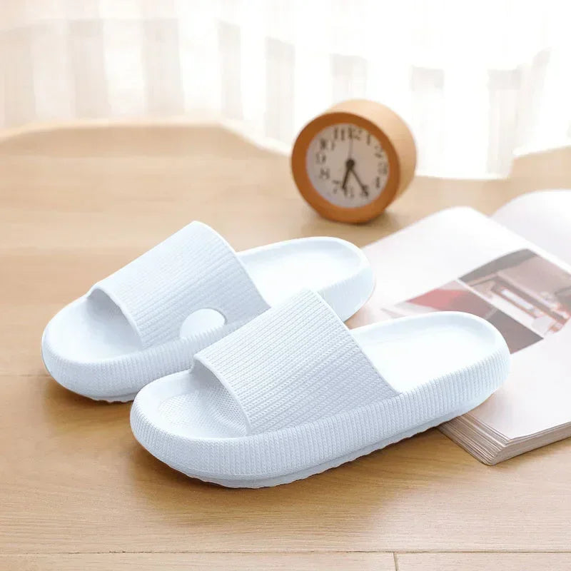 CloudStep™ | Comfortabele slippers voor binnen en buiten