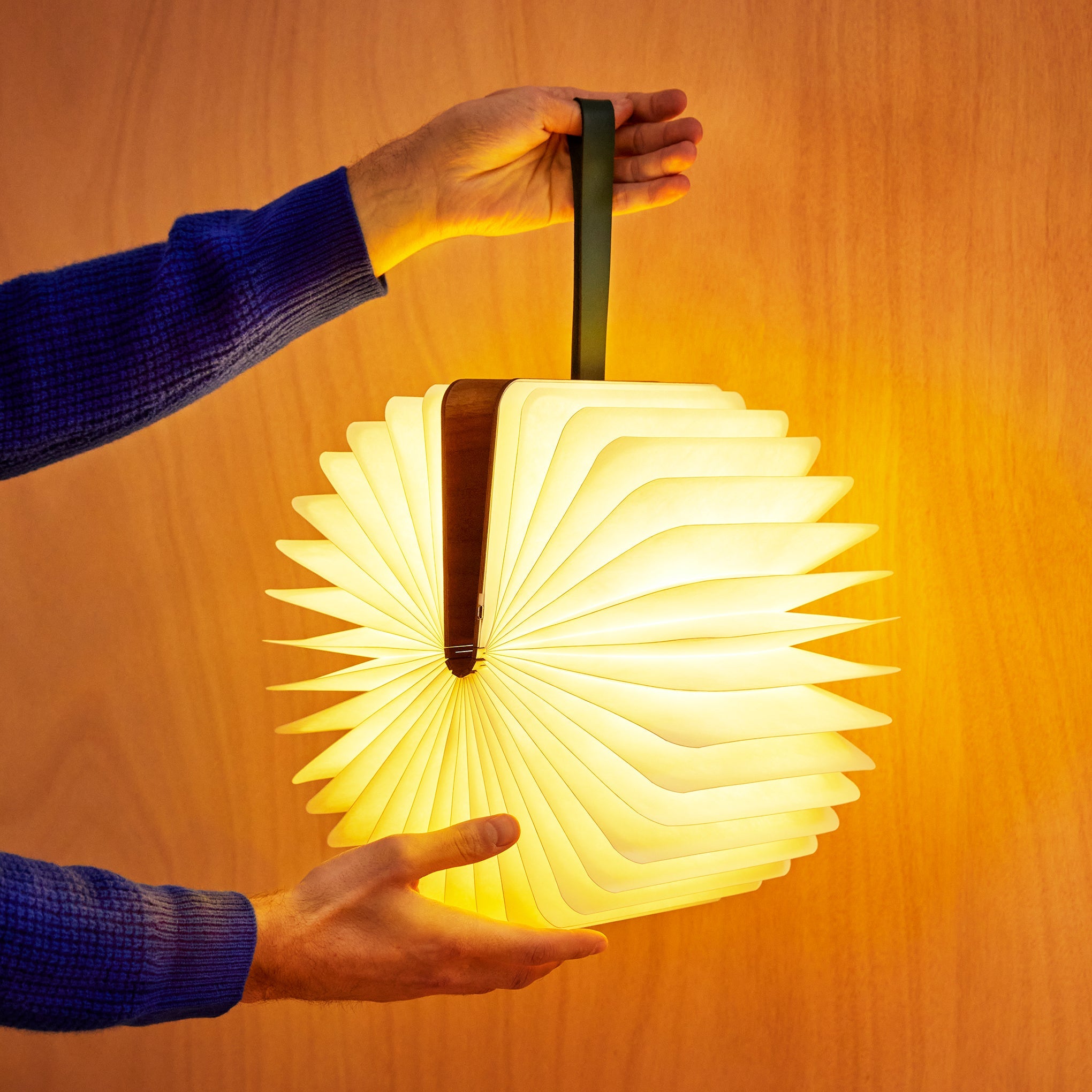 PageGlow™ | Open een boek vol warm licht