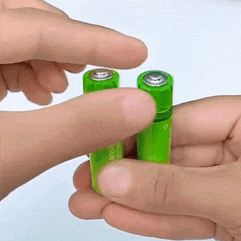 GreenVolt™ | 4x USB Oplaadbare AA-Batterijen – Slim, snel & duurzaam