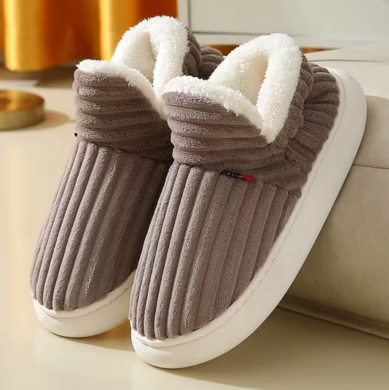 PandaPluche™ | Luxe Pluche Winter Slippers – Warm & Comfortabel - Lumiza